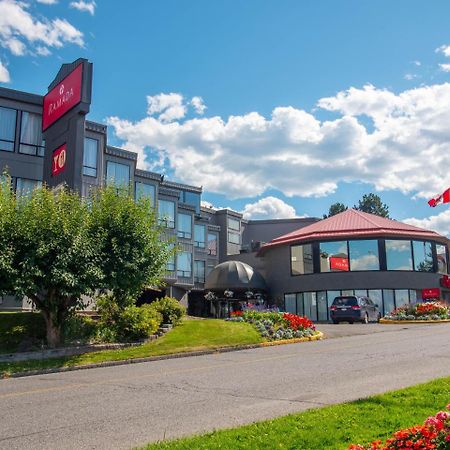Ramada by Wyndham Kamloops Hotel Bagian luar foto