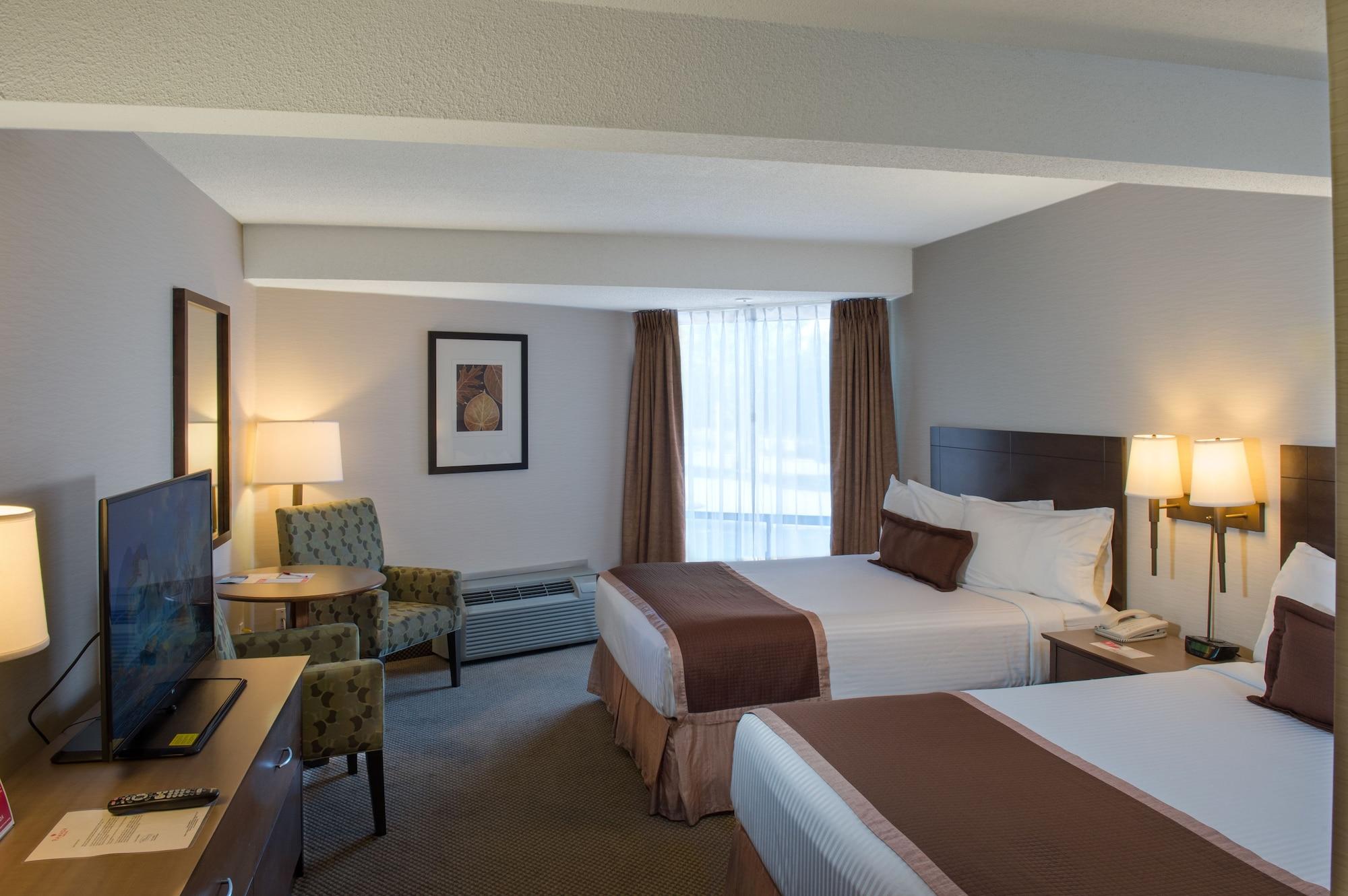 Ramada by Wyndham Kamloops Hotel Bagian luar foto
